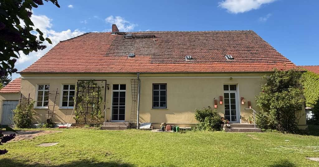 Immobilie in Groß Kreutz (Havel) - Leben in einer alten Schule auf 1.492 qm großem Grundstück - Bild 0