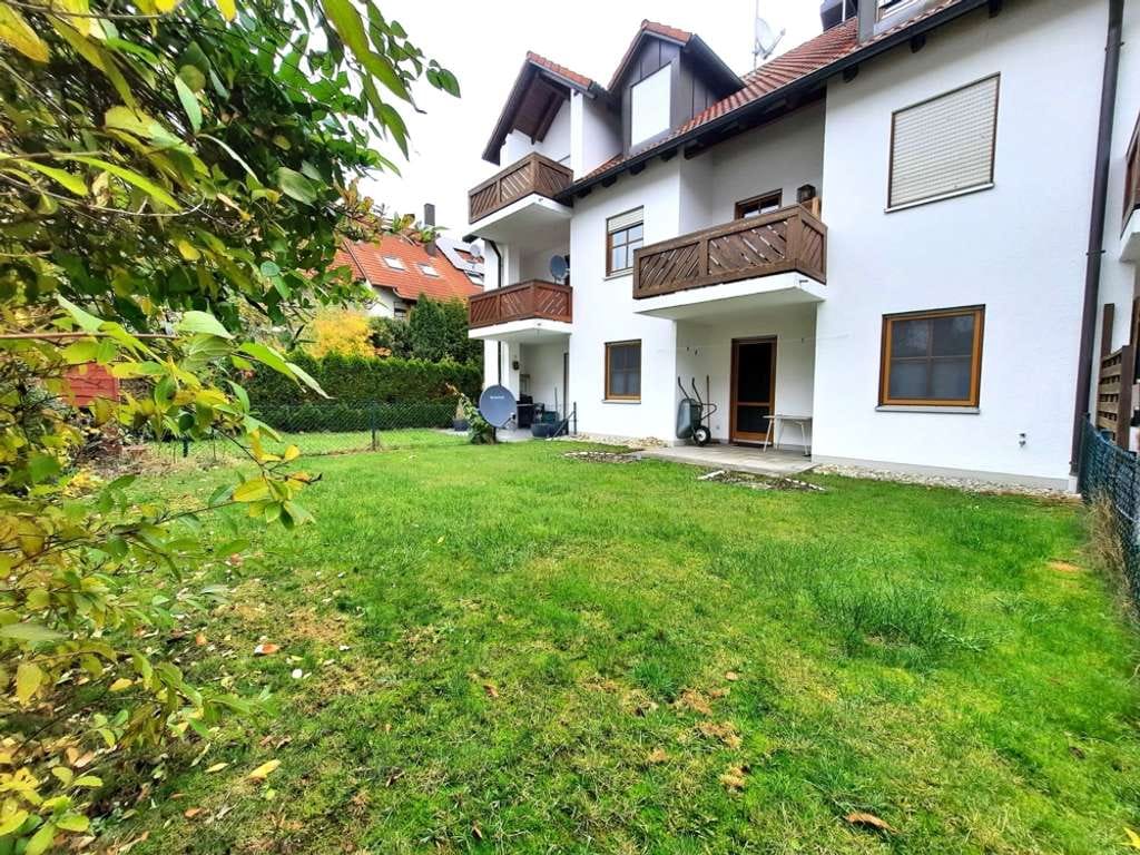 Immobilie in Adelzhausen - 2 Zimmer-Gartenwohnung mit sw Ausrichtung und ca. 80 m² alleinige Gartennutzung inkl. TG-Stellplatz! - Bild 0