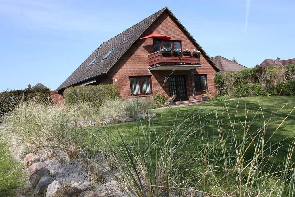Immobilie in Vollerwiek - Neu renoviertes Wohnhaus mit zwei separaten Wohnungen im Dorfkern von Vollerwiek zu verkaufen - Bild 2