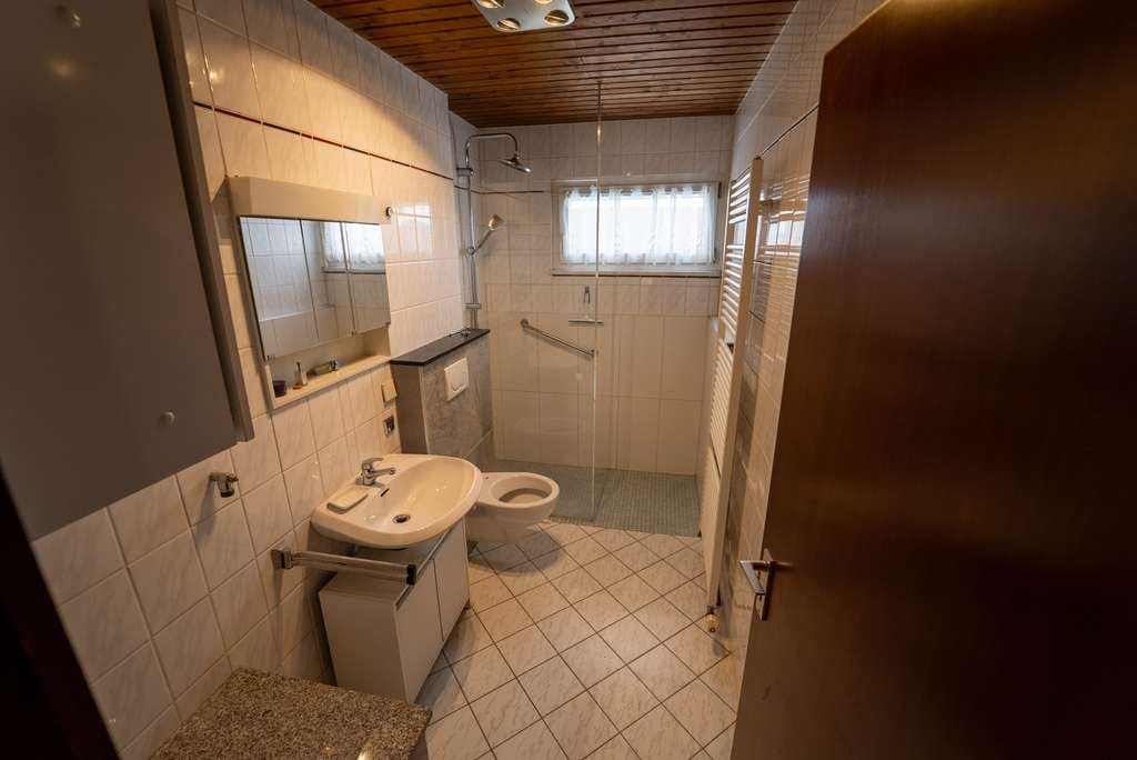Immobilie in Sigmaringen - EFH mit Wintergarten, Garage und Stellplatz - Bild 4