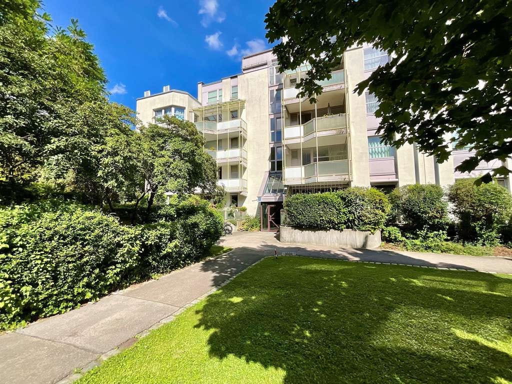 Immobilie in Uffing am Staffelsee - Charmantes Apartment mit Hobbyraum und Westterrasse in naturnaher Lage - Bild 1
