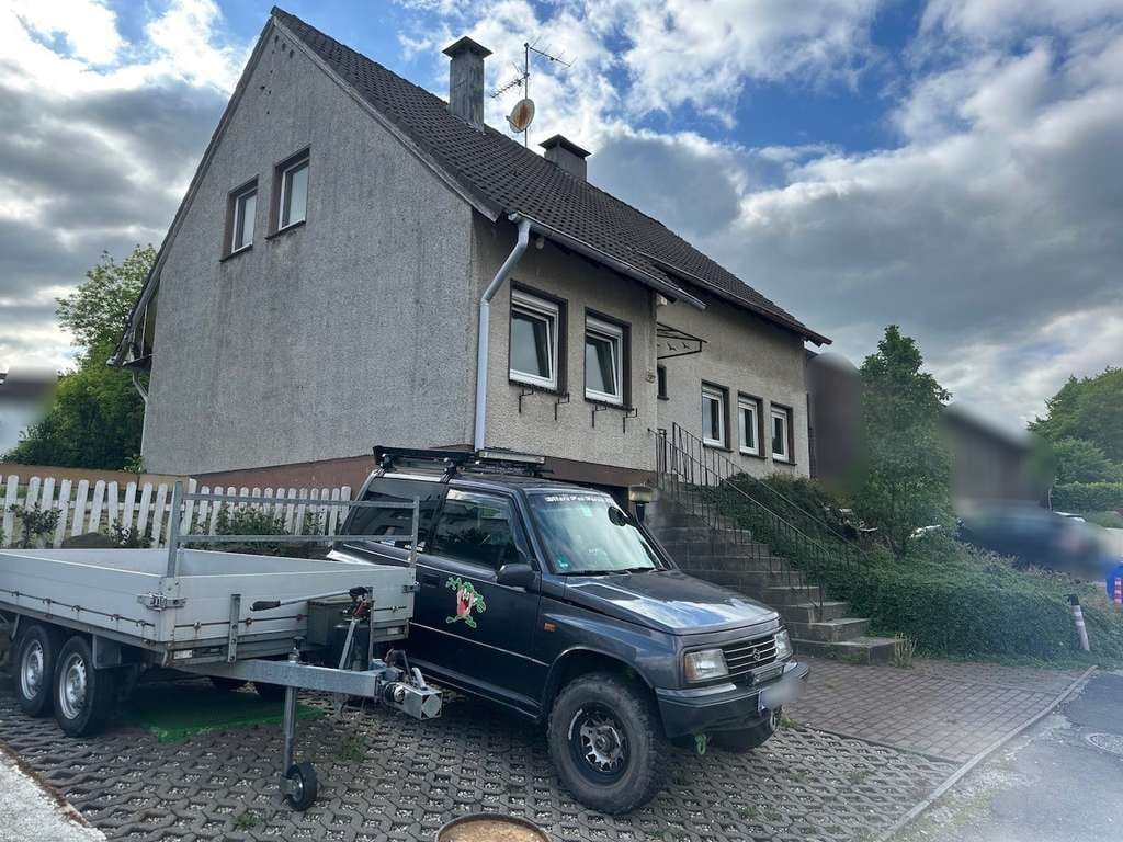 Immobilie in Wermelskirchen - Sanierungsbedürftiges Ein-/Zweifam.-Haus in ruhiger Lage von Wermelskirchen - Bild 3