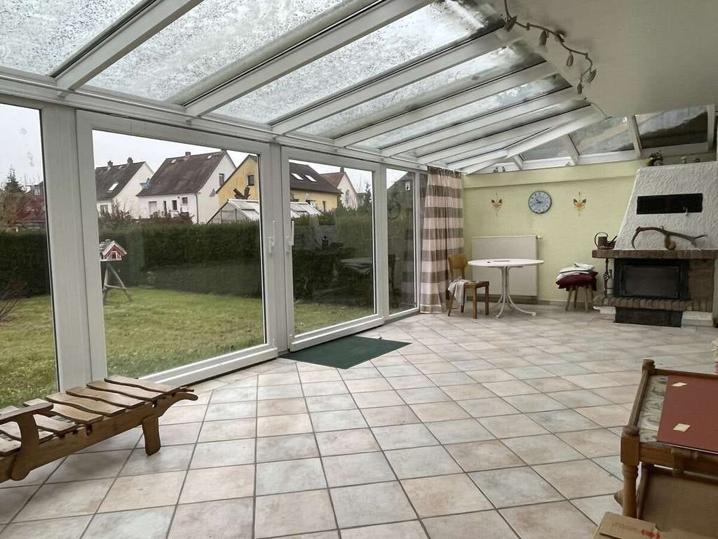 Immobilie in Heuchelheim - 35452 Heuchelheim

Zwei Häuser auf einem Grundstück - Bild 2