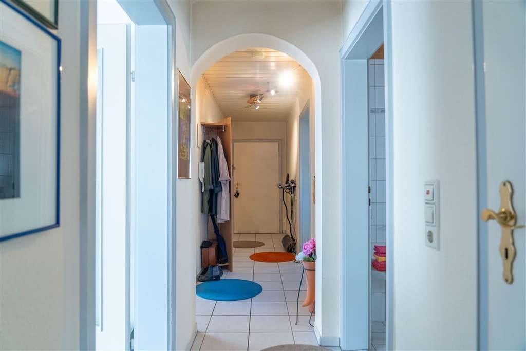 Immobilie in Elchingen - *Gemütliches, bezahlbares Nest in Elchingen* Das könnte Ihr erstes Eigenheim werden - Bild 1