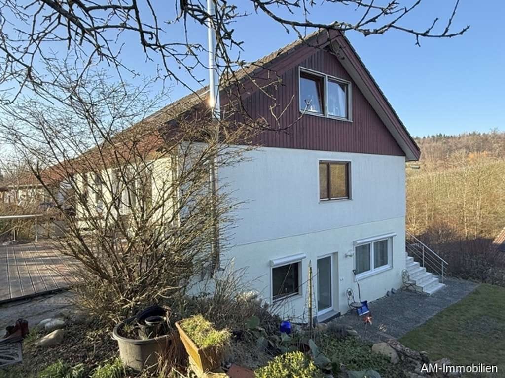 Immobilie in Meersburg - Gepflegtes Ein-/Zweifamilienhaus mit Garten und unglaublich viel Platz für Werkstatt/Hobby ! - Bild 0