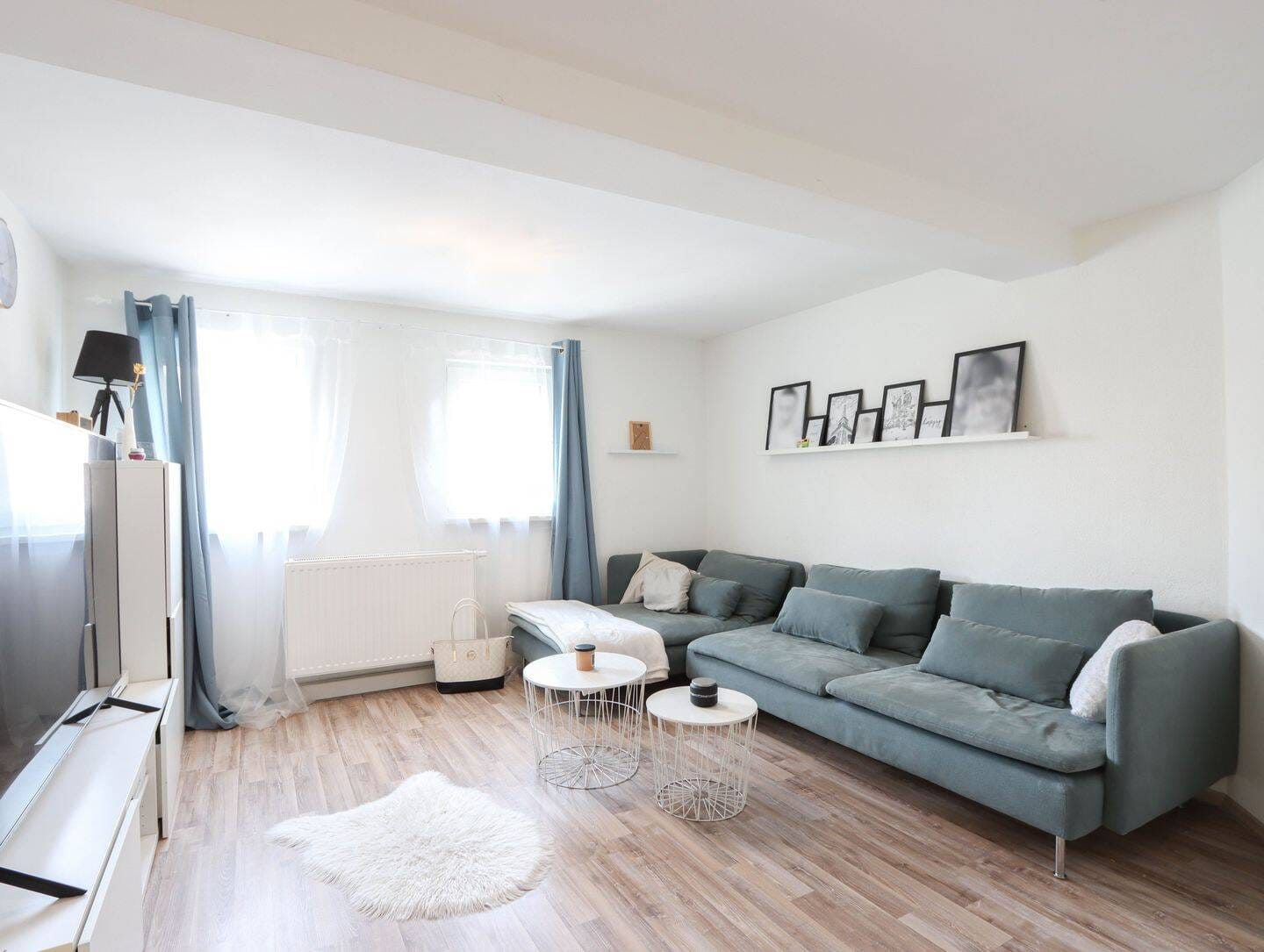 Immobilie in Uffenheim - "Investieren in Uffenheim: 5-Zimmer-Dachgeschosswohnung, kernsaniert & vermietet" - Bild 2