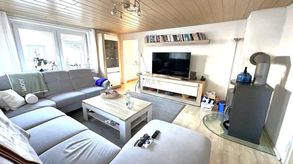 Immobilie in Bad Boll - Haus statt Wohnung: Perfekt für kleine Familien oder zwei Generationen – zentral in Bad Boll - Bild 0