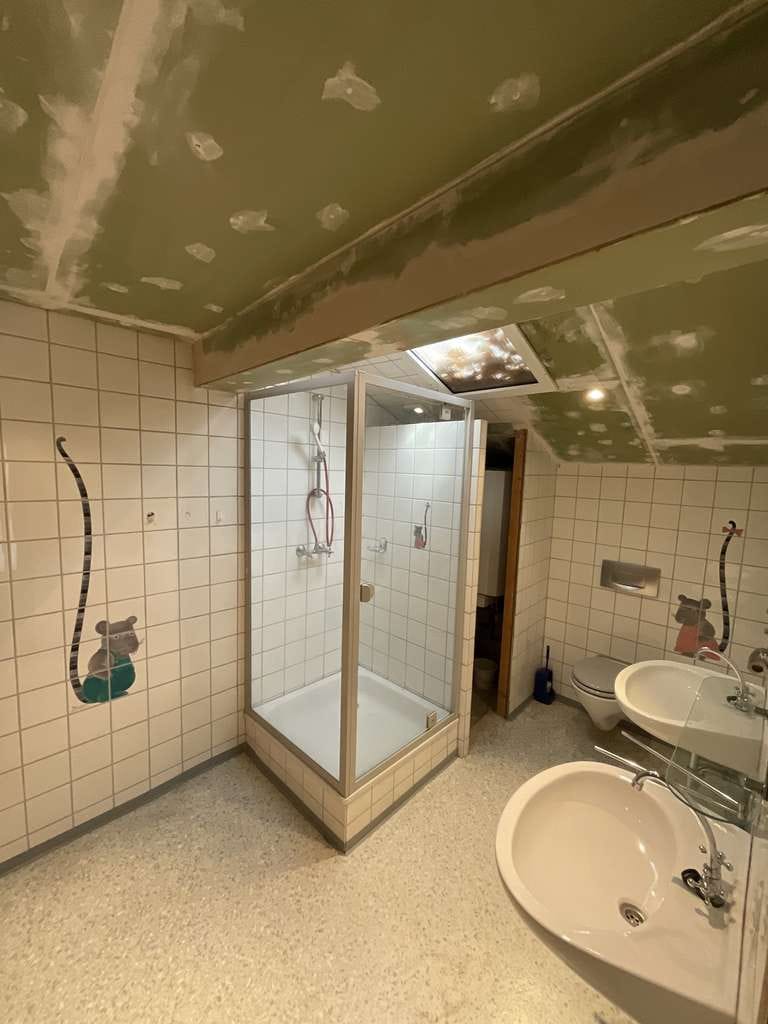 Immobilie in Zell im Wiesental - Großes renovierungs bedürftiges Wohnhaus in Zell Atzenbach 329.000 € - Bild 4