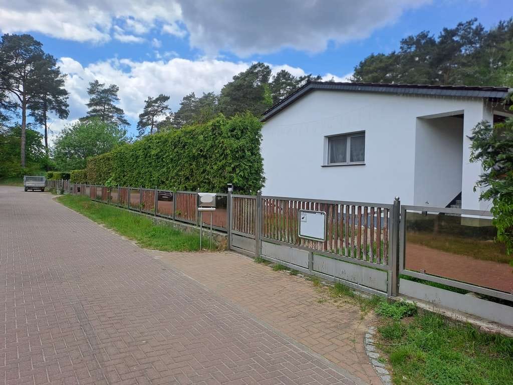 Immobilie in Rheinsberg - Einfamilienhaus im Bungalowstil mit Nebengebäuden und weiterem Baupotential in Rheinsberg... - Bild 5