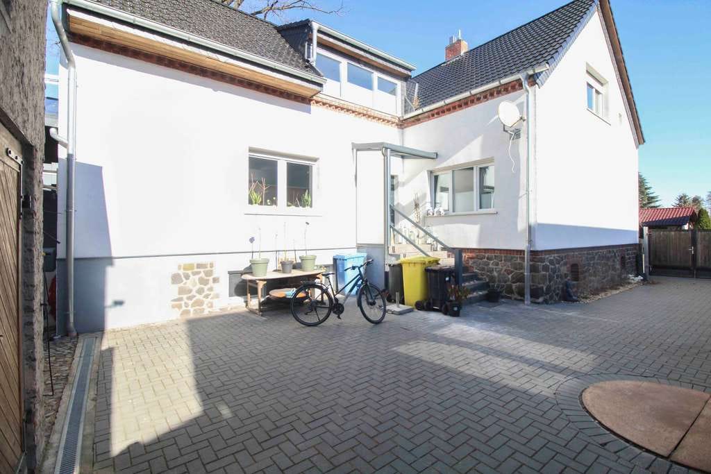 Immobilie in Burgstall - VB: Gehoben und neuwertig: 7-Zi.-EFH mit Garten in Burgstall - Bild 0