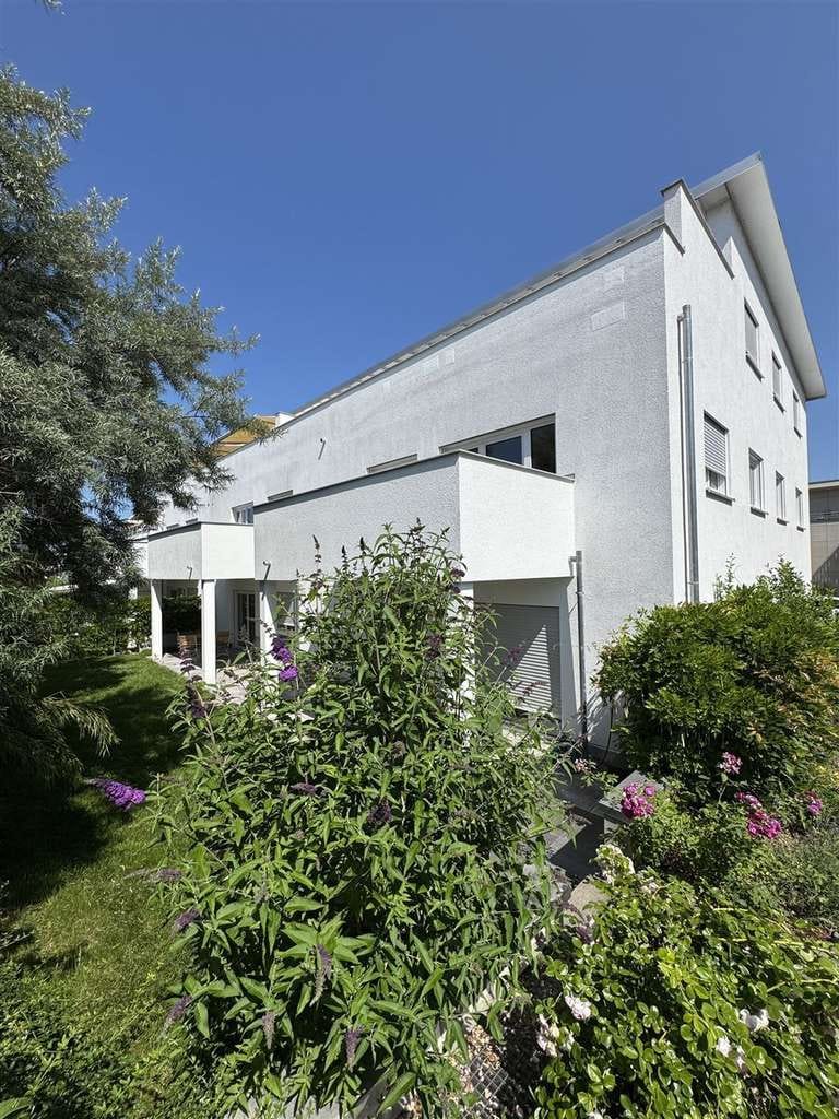 Immobilie in Rottenburg am Neckar - Investitionschance: Flexible Büroflächen mit Potenzial für 2-3 Wohnungen! - Bild 0