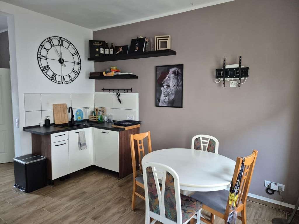 Immobilie in Calbe (Saale) - 2 Häuser | 300 m² WF | Hof + Garage | Smart Home | provisionsfrei - Bild 4