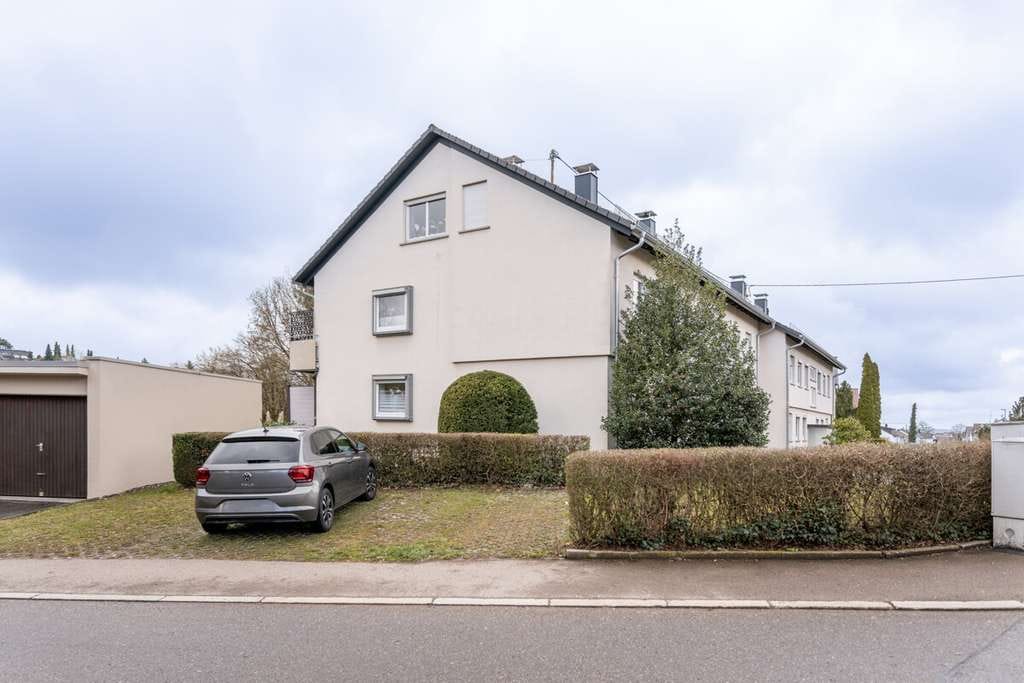 Immobilie in Böblingen - 4-Zimmer-DG-Wohnung als Kapitalanlage mit gesicherter Miete - Bild 0