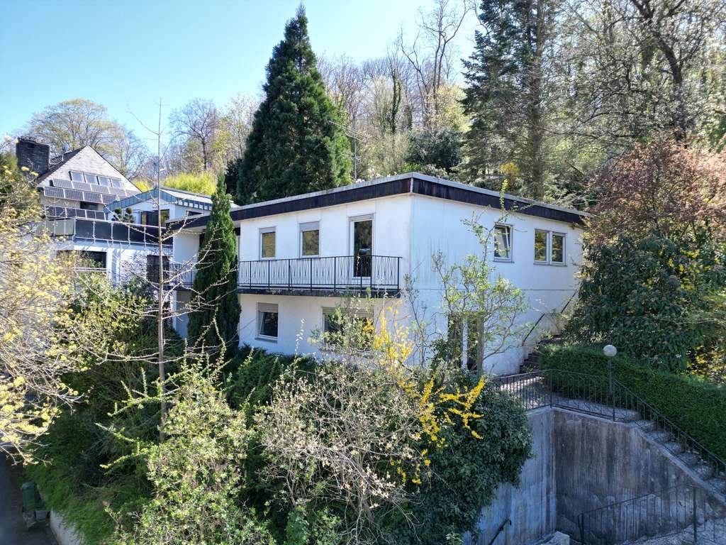 Immobilie in Seeheim-Jugenheim - SCHWIND IMMOBILIEN - traumhafte Lage trifft auf Haus mit Optionen - Bild 4
