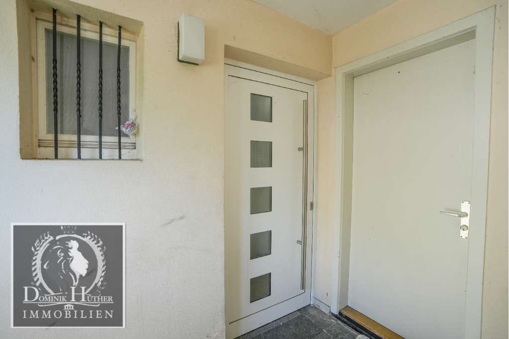 Immobilie in Ötisheim - Einfamilienhaus mit viel Wohn-und Nutzfläche im schönen Ötisheim - Bild 4