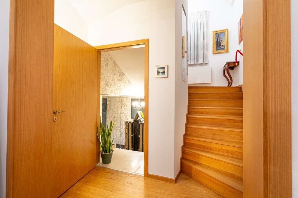 Immobilie in Kleinmachnow - WALD I WASSER I WERTE - Exklusives Mehrgenerationenhaus in bester Lage zwischen Berlin und Potsdam - Bild 4