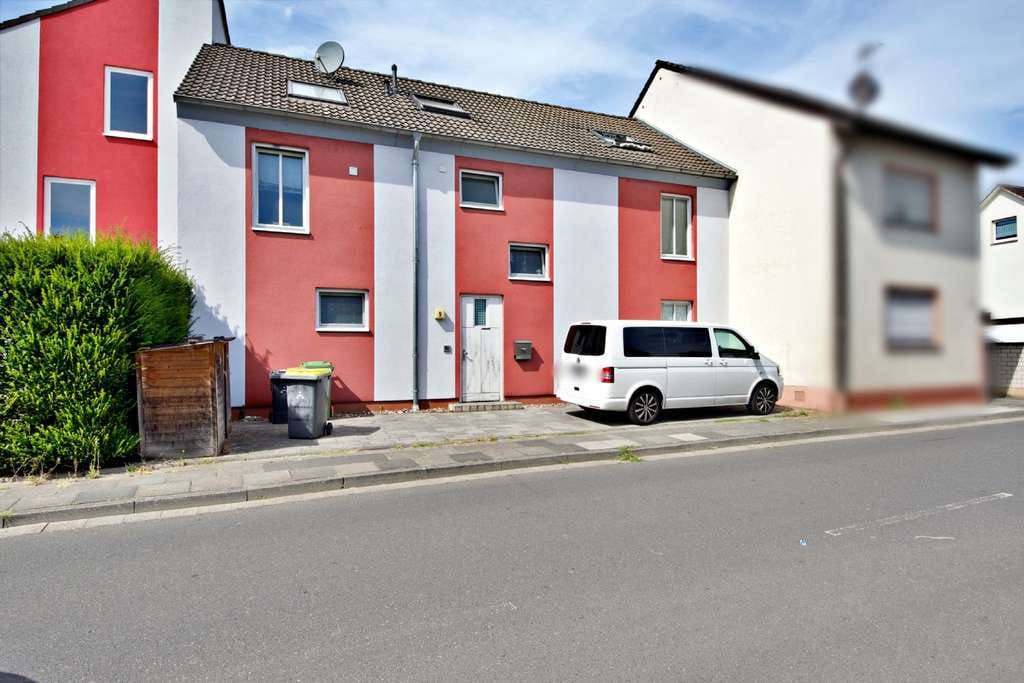 Immobilie in Troisdorf - Exposé – Ein-/Zweifamilienhaus in Troisdorf -Bergheim. - Bild 1