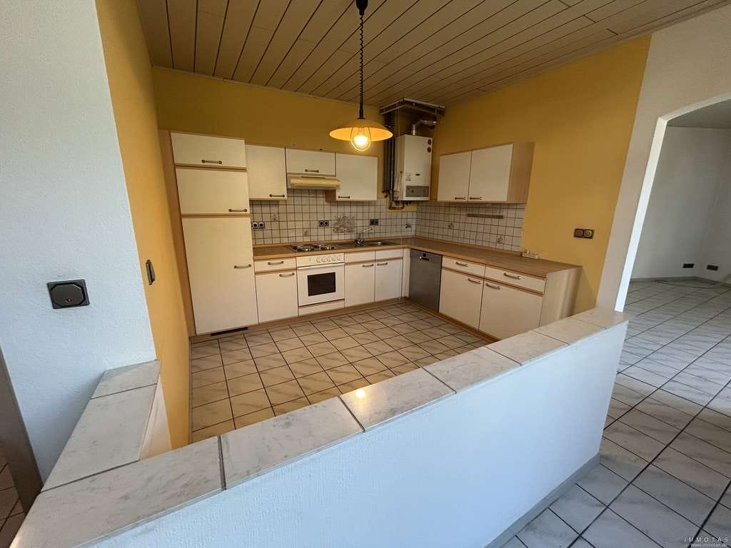 Immobilie in Bendorf - Solide 2-ZKB-Eigentumswohnung in Bendorf – EG, bezugsfrei, mit Einbauküche - Bild 4