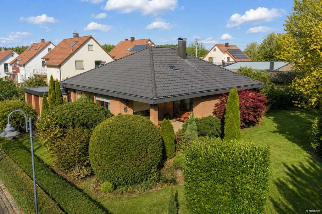 Immobilie in Zell unter Aichelberg - Bungalow auf über 1.000 m² mit viel Privatsphäre | Zell unter Aichelberg - Bild 1