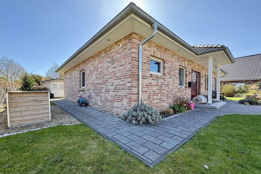 Immobilie in Bälau - Wohn(t)raum auf einer Ebene ! - Bild 1