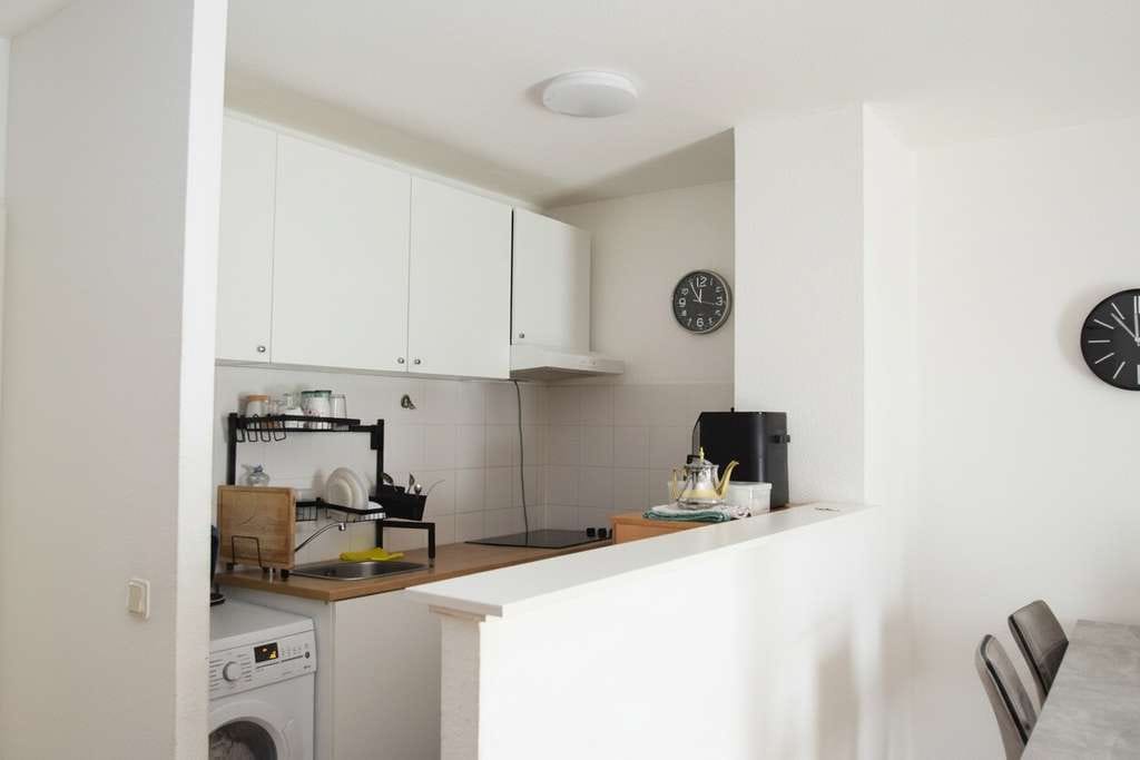 Immobilie in Neu-Isenburg - Gepflegte 3-Zimmerwohnung in Neu-Isenburg mit Tiefgaragen-Stellplatz auf Erbpachtgrundstück - Bild 2