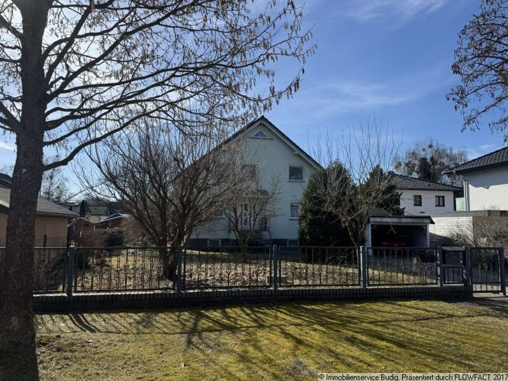 Immobilie in Neuenhagen bei Berlin - Zukunftssichere Investition - sehr schönes, vermietetes Zweifamilienhaus - Bild 1