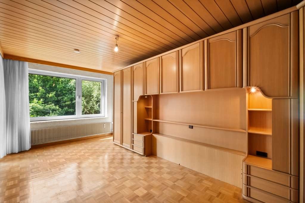 Immobilie in Schwebheim - Ein Haus voller Möglichkeiten – für Familien, Generationen und Investoren - Bild 3