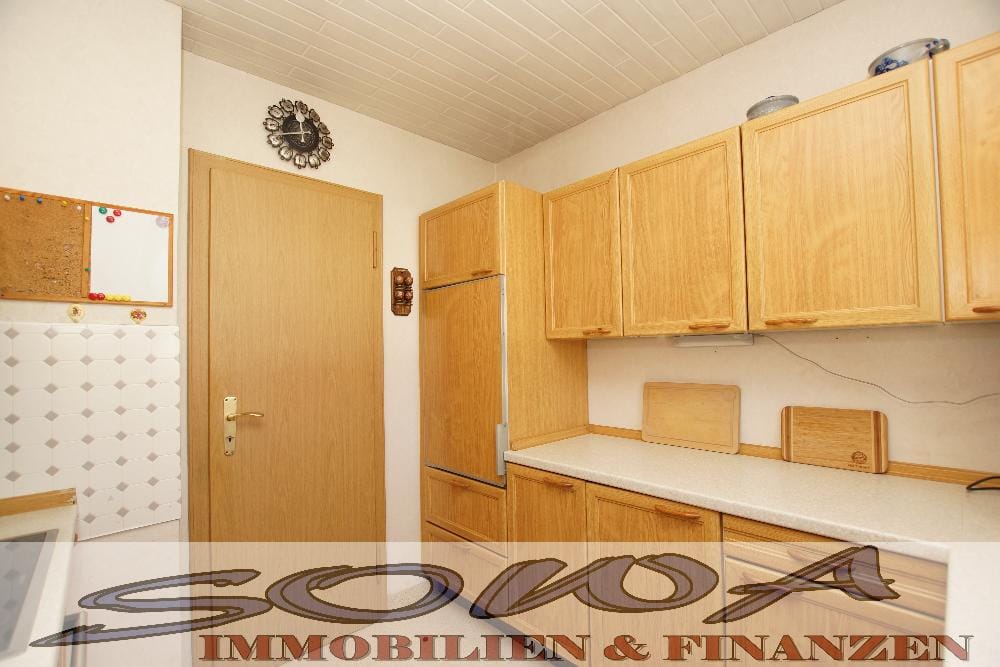 Immobilie in Rain - Gut geschnittene 3 Zimmer Wohnung mit Balkon und Doppelgarage in Rain am Lech - Ein Objekt von Ihrem Immobilienexperten SOWA Immobilien und Finanzen - Bild 3