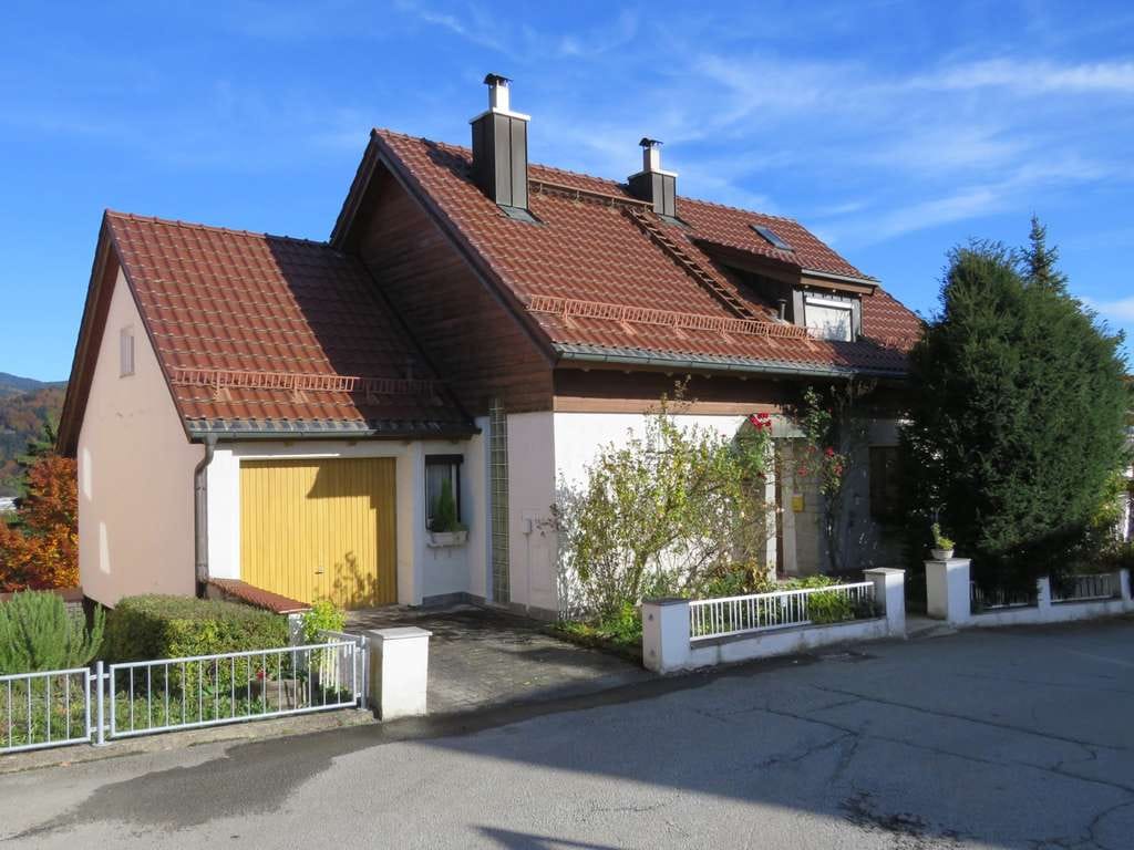 Immobilie in Deggendorf - Einfamilienhaus mit Einliegerwohnung in ruhiger Aussichtslage am Stadtrand von Deggendorf/Kohlberg - Bild 2