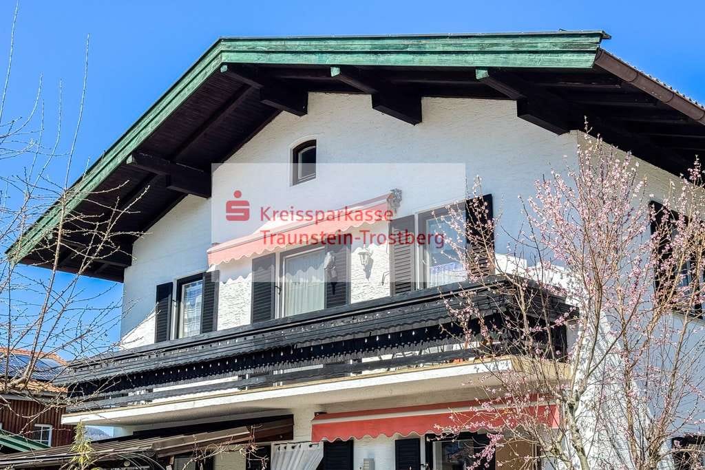 Immobilie in Unterwössen - Gemütliche 4-Zimmer-Wohnung in Unterwössen - Bild 0