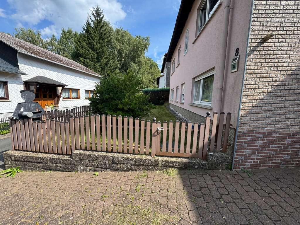 Immobilie in Driedorf - Einfamilienhaus mit ELW in 35759 Driedorf-Mademühlen - Bild 2
