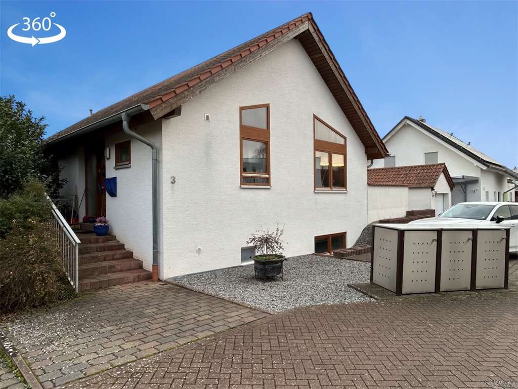 Immobilie in Erbes-Büdesheim - Familienfreundliches Nagelhaus-Einfamilienhaus mit ELW zur Vermietung oder Mehrgenerationenwohnen - Bild 0