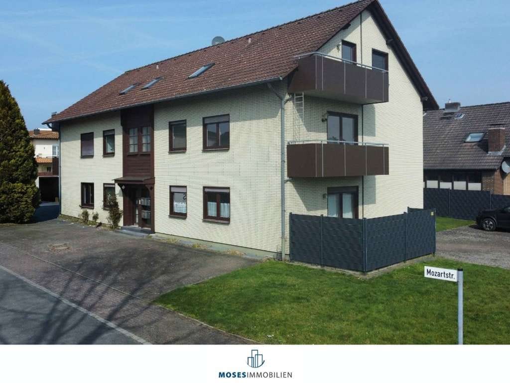Immobilie in Delbrück - Bezugsfrei! 3-Zimmer-Wohnung mit Ost-Süd-Balkon & Stellplatz in Delbrück-Ostenland - Bild 0