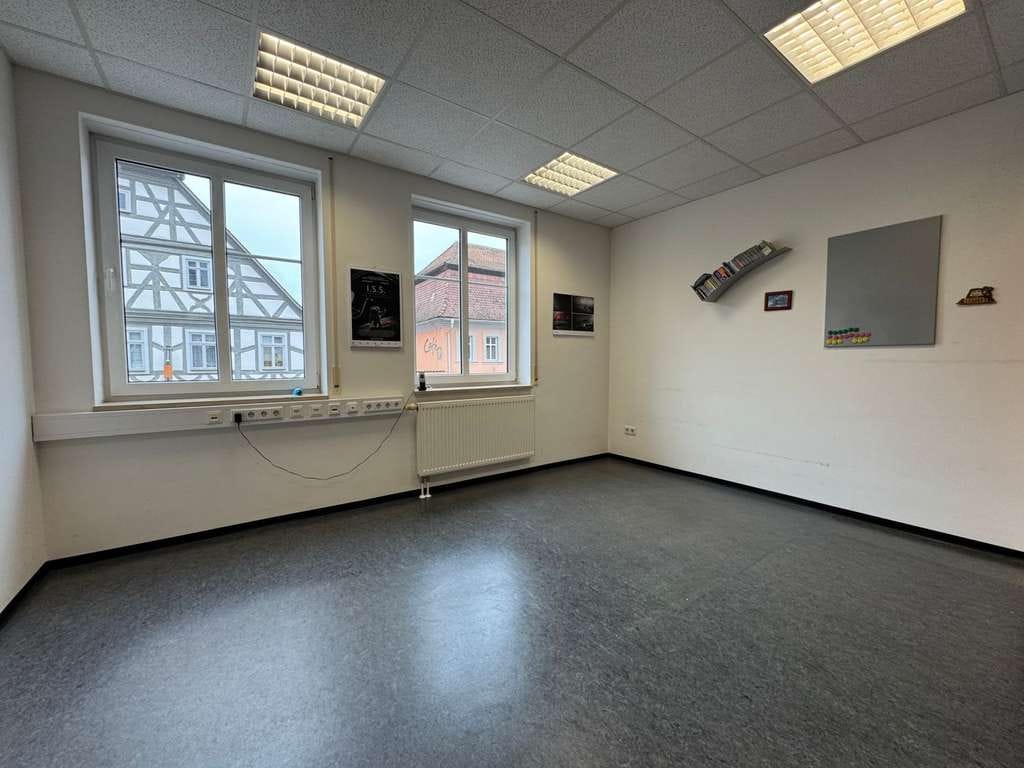 Immobilie in Scheinfeld - Wohn- und Geschäftshaus in zentraler Lage von Scheinfeld mit Entwicklungspotenzial - Bild 4