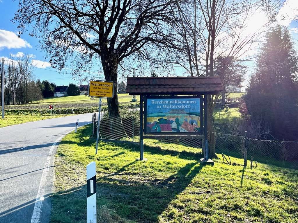 Immobilie in Bad Schandau - Eines der letzten Baugrundstücke für ein Einfamilienhaus mit ELW in der Sächsischen Schweiz! - Bild 1