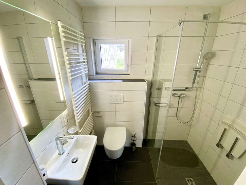 Immobilie in Gefrees - Charmantes Einfamilienhaus mit vielen Modernisierungen - optional mit Grundstückserweiterung - Bild 3