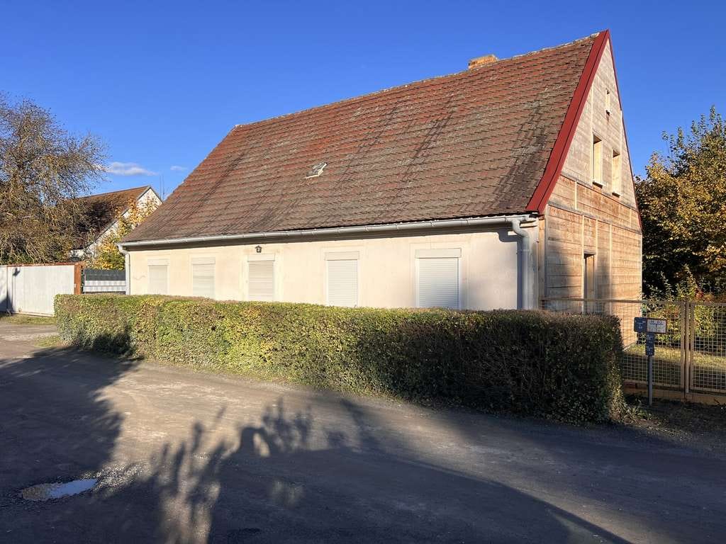Immobilie in Finsterwalde - Einfamilienhaus in guter Lage und viel Potenzial im Herzen von Finsterwalde - Bild 3