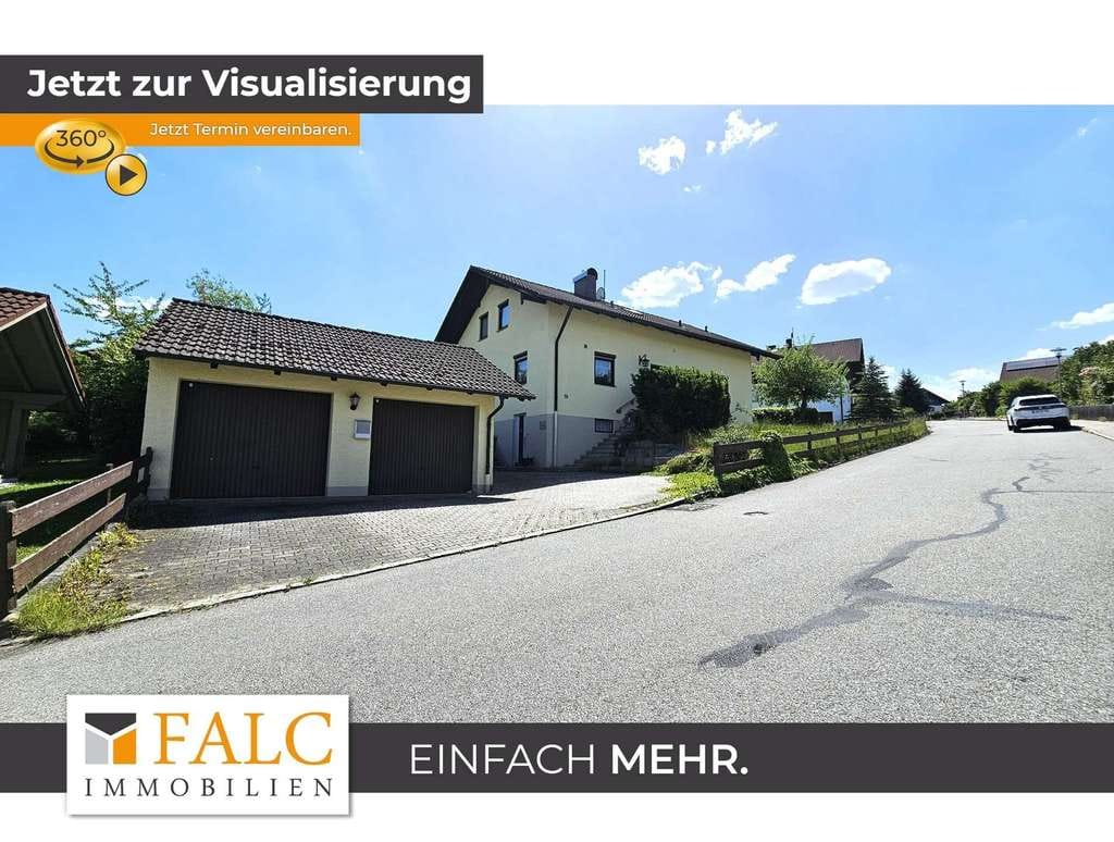 Immobilie in Johanniskirchen - Attraktives Einfamilienhaus mit Doppelgarage, PV-Anlage und ausgebautem Keller - Bild 0