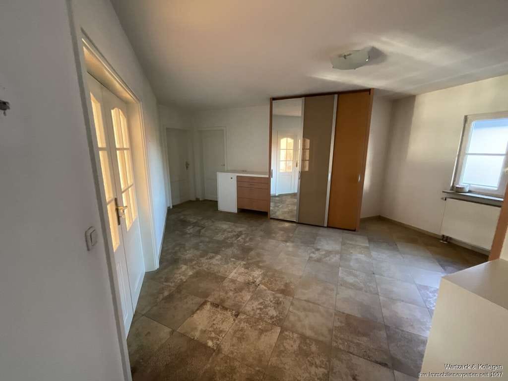 Immobilie in Abenberg - Landvilla Noblesse - Einfamilienhaus mit Praxisfläche - Bild 2