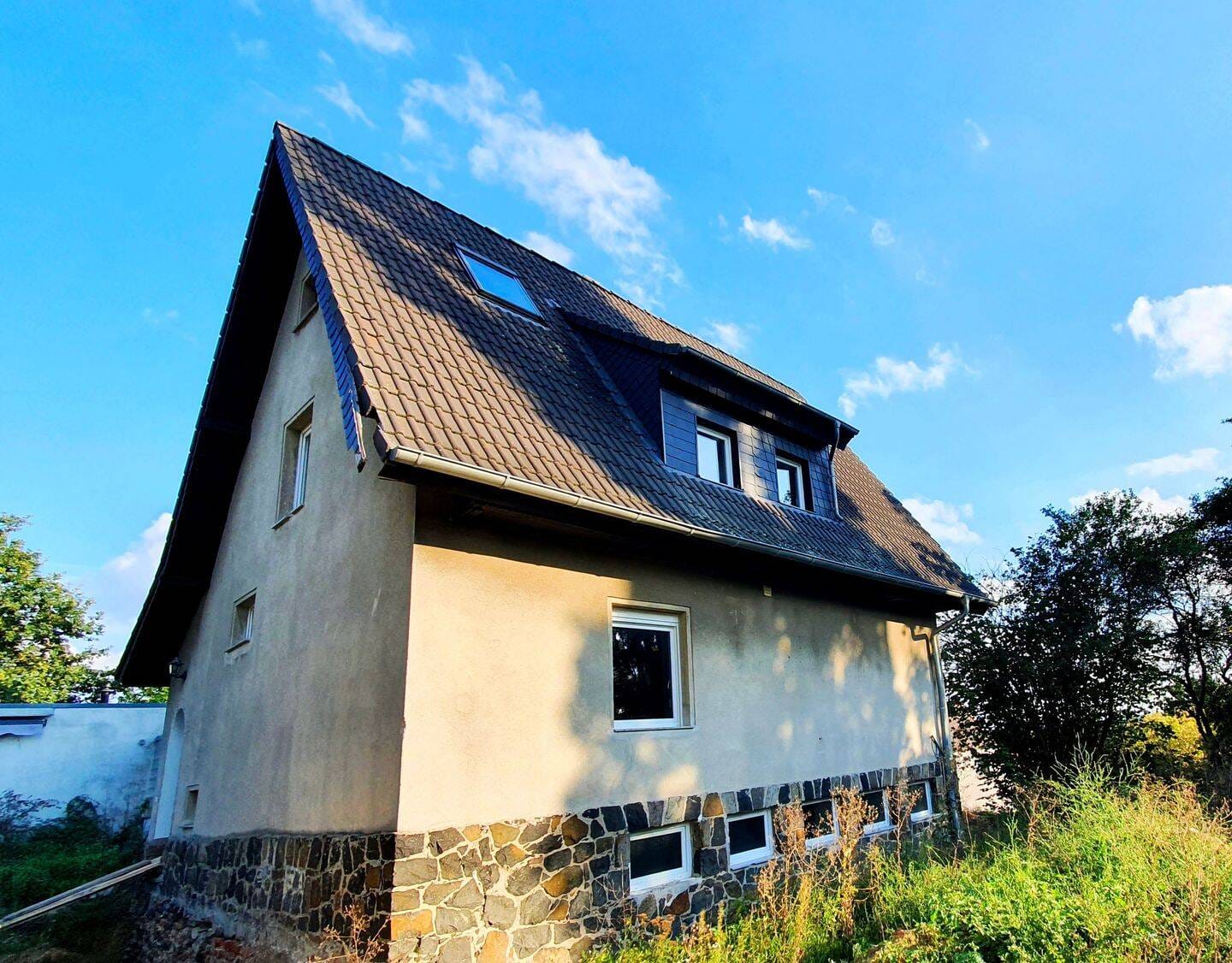 Immobilie in Thallwitz - Renovierungsprojekt mit Potenzial – einzigartiges Hanggrundstück mit Baugenehmigung - Bild 0