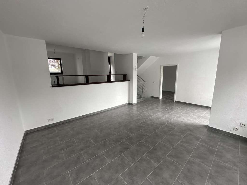 Immobilie in Weiterstadt -  Großzügiges Wohnhaus in Weiterstadt / Studentenunterkunft,  Boardinghouse, Monteurunterkunft  - Bild 4