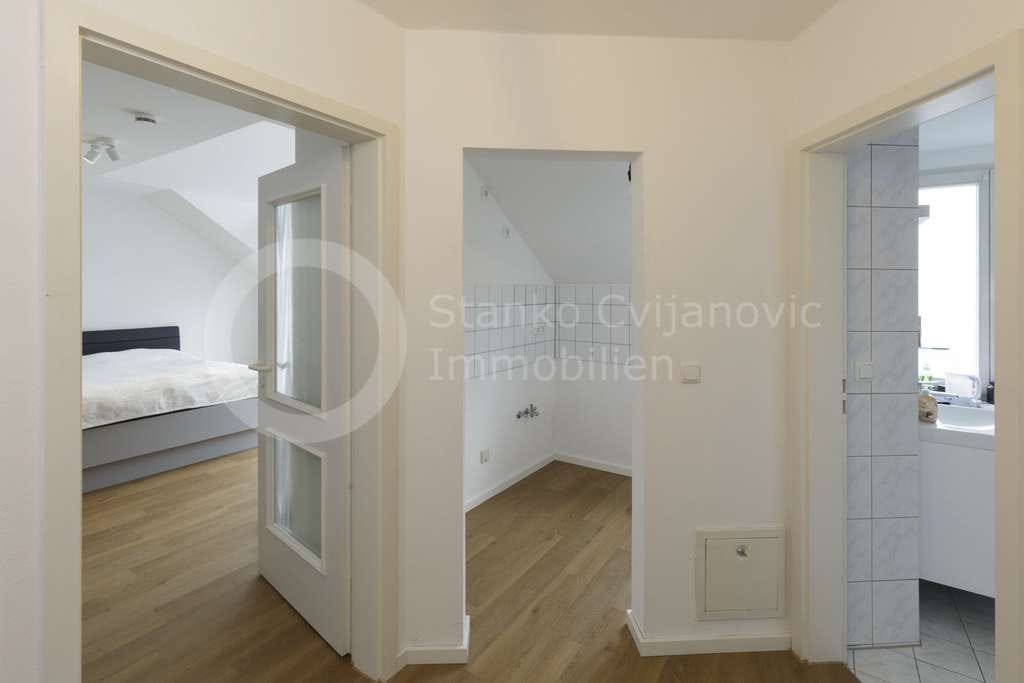 Immobilie in Herrsching am Ammersee - Herrsching a.A. – ca. 500 m zum See: freundliche 1 ZKB mit Balkon und TG Stellplatz , zentrale Lage - Bild 2