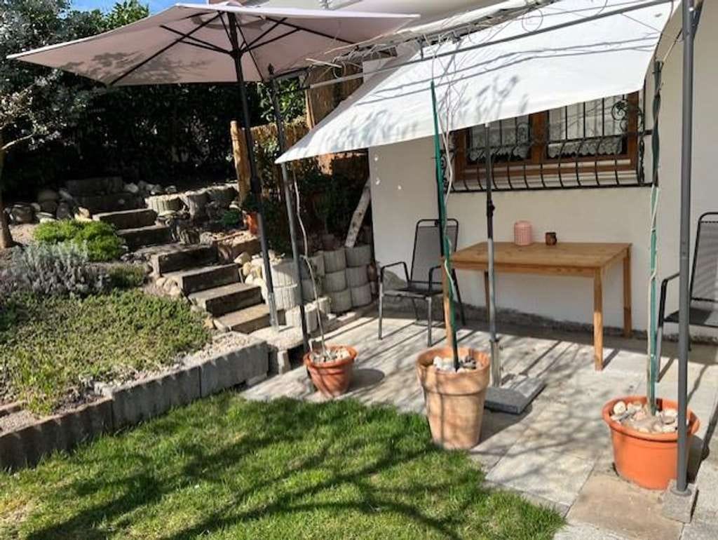 Immobilie in Lauchringen - In sonniger Sackgassenlage, EBK, ELW, freist., Bj. 91, EG+OG 5 ½ Zi., EBK, gr. tiefer Balkon, sch... - Bild 3