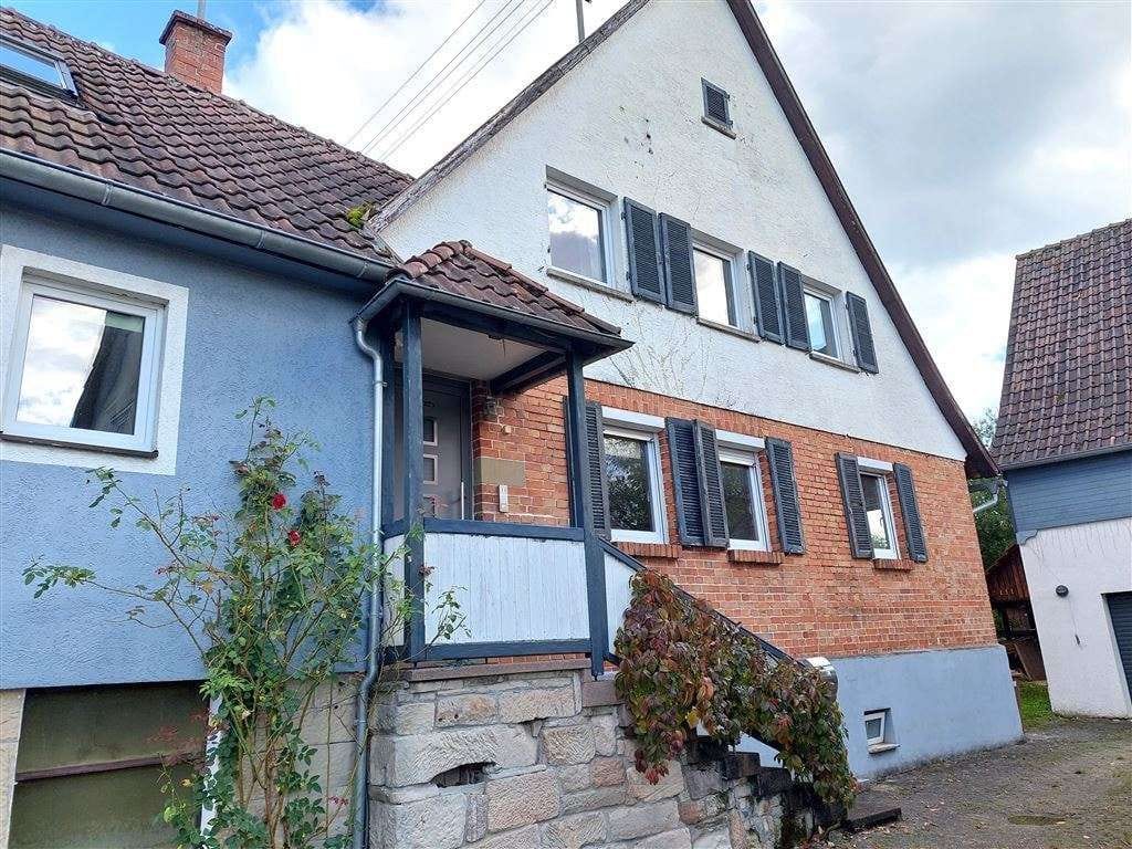 Immobilie in Rudersberg - *-Mach was draus-!* Bauernhaus mit Garage, Koppel, Gewölbekeller, Garten! - Bild 0