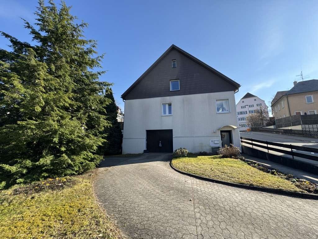 Immobilie in Münsingen - Viel Platz für Groß & Klein - Einfamilienhaus in zentraler Lage - Bild 1