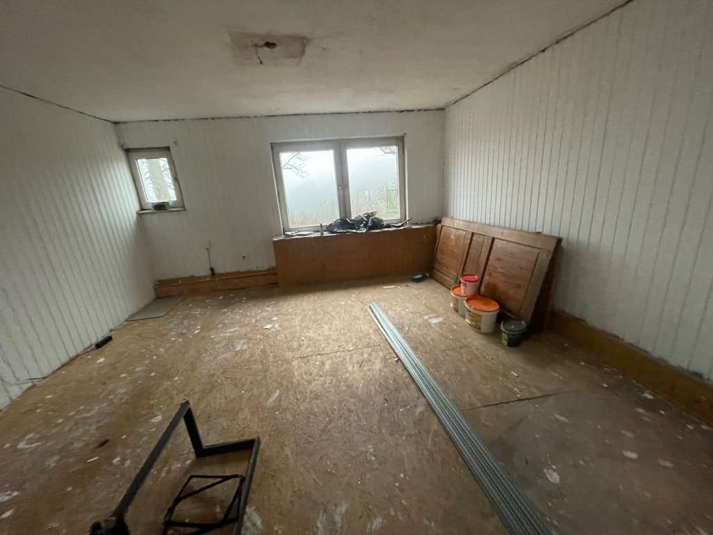 Immobilie in Schleiden - Renovierungsbedürftiges Haus mit großem Grundstück - Bild 2