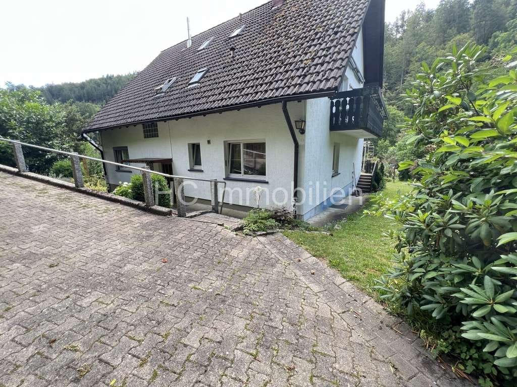 Immobilie in Forbach - Ruhe und Erholung *Wohnung  am *Waldrand  mit Bachlauf - Bild 2