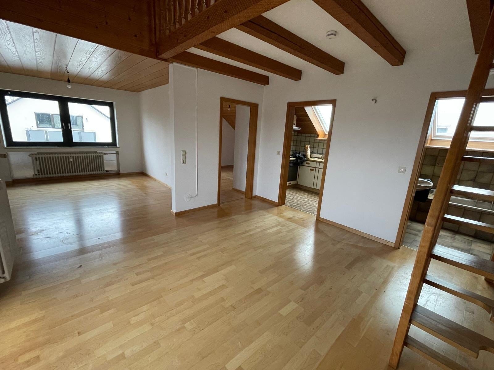 Immobilie in Burgau - Galerie Wohnung mit Balkon - Bild 2