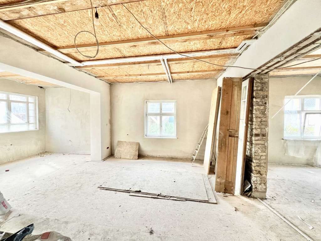 Immobilie in Glienicke/Nordbahn - Sanierungsbedürftige Villa und oder zwei Wohnungen in Glienicke Nordbahn - Bild 4
