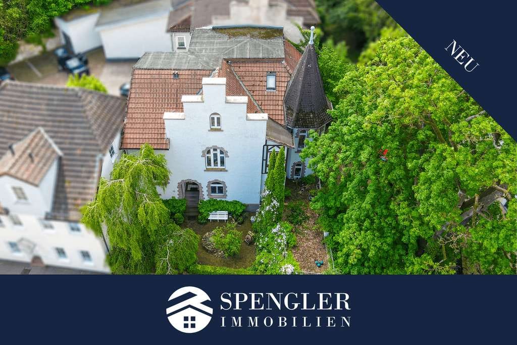 Immobilie in Höxter - Wohnen & Vermieten! Sanierte Altbau-Villa in Höxters historischer Altstadt mit Weserblick - Bild 0
